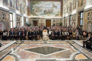 06-11-2015Pope_Food
